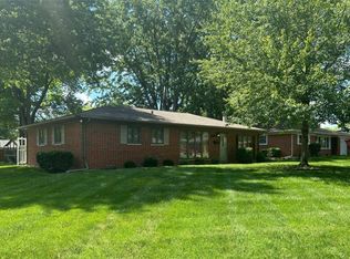 201 Brittany Ln, Belleville, IL
