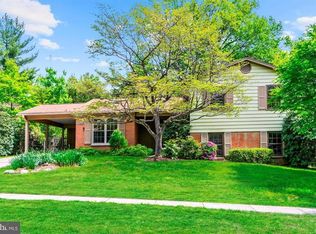 14202 Briarwood Ter, Rockville, MD 20853