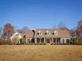 420 Bradley Ct, Tuscumbia, AL 35674