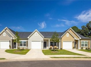 62 Dawson Dr, Dawsonville, GA 30534