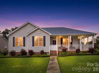 400 Brookhollow Dr, York, SC 29745