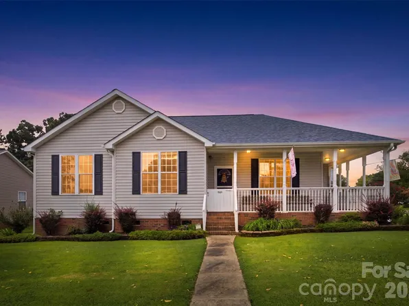 400 Brookhollow Dr, York, SC 29745
