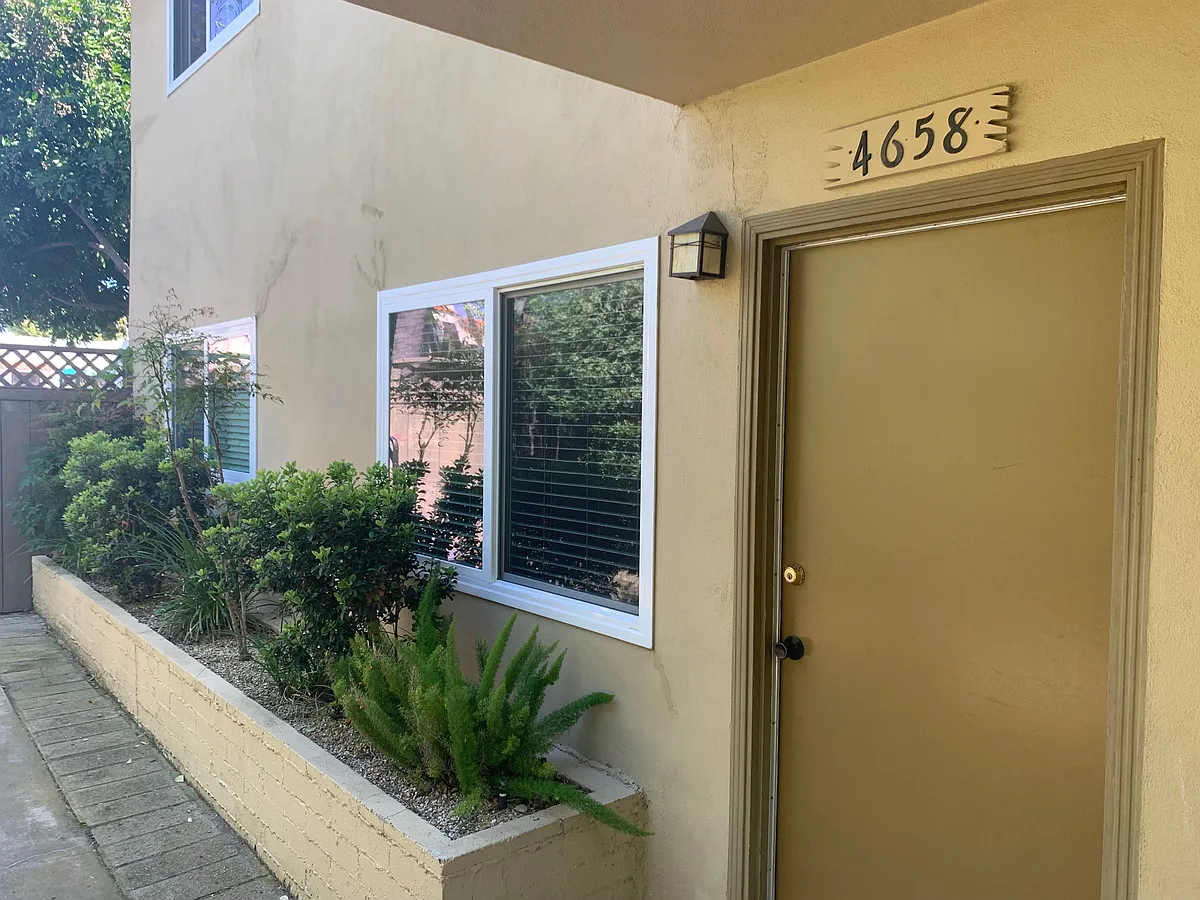 Building Photo - 4658 Hamilton St #4658