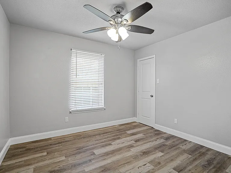 1533 Prescott Dr — Photo 26