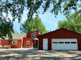 807 W Yellowstone Hwy, Douglas, WY 82633