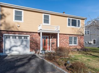 48 Lanell Dr, Stamford, CT 06902