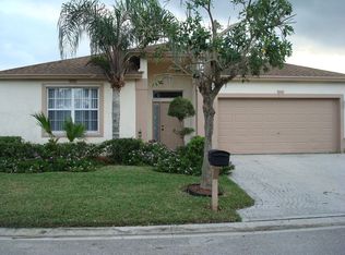 1033 Salmon Isle, Greenacres, FL 33413