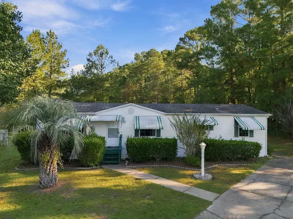 1029 Palm Dr., Conway, SC 29526