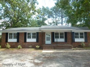 1601 Cawdor Dr, Fayetteville, NC 28304
