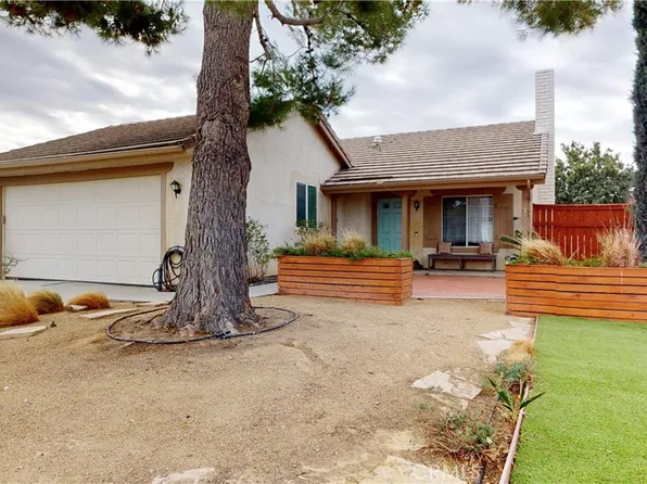 10853 Bonanza Rd, Adelanto, CA 92301