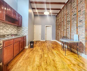 Rented by RELEASE NY