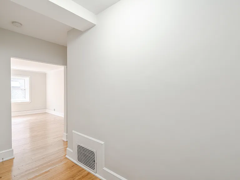 255 Metcalfe St — Photo 13