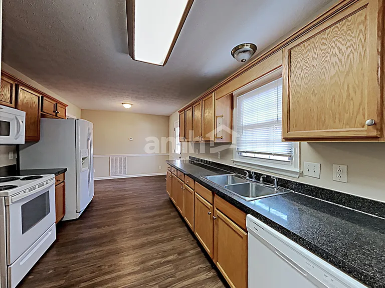 2309 Verde Ct — Photo 3