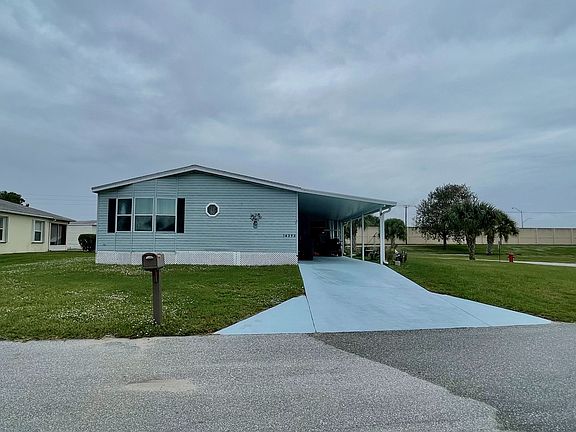 3rd image of 14393 Amapola Cir