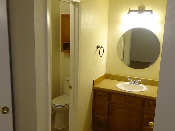 5th image of 1726 Chucker Ct