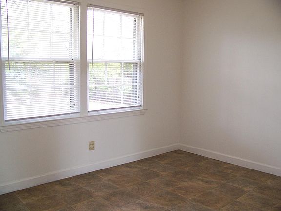 Dining or multi-purpose room