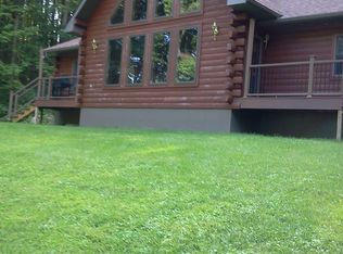 3150 Chestnut Hill Rd, Emmaus, PA 18049