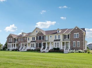 6863 Yellowwood Ln, Deforest, WI 53532