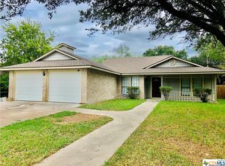312 Teakwood Dr, Victoria, TX 77901