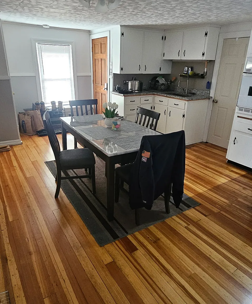 3 bed, $2,900 — Photo 1