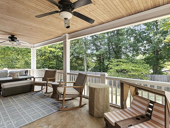 4th image of 11145 Windward Dr