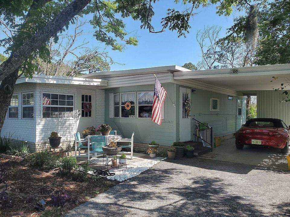 1st image of 200 Highland Dr