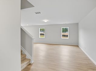 19 Umber Ln, Jonesboro, GA 30236