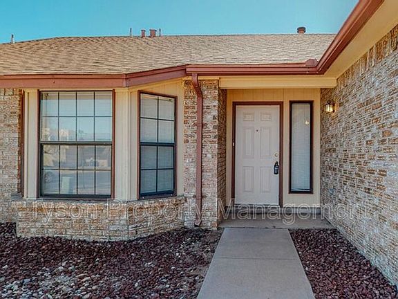 2nd image of 5201 Tamariz Dr NW