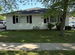 1029 Evans St, Neenah, WI 54956
