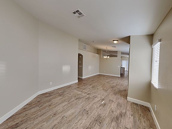 4th image of 9016 Iron Hitch Ave