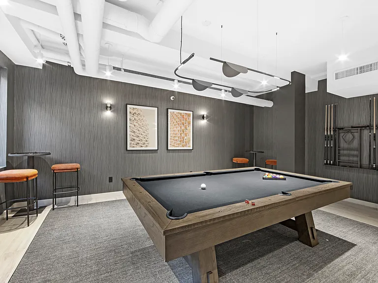 340 E 51st St #14B — Photo 14