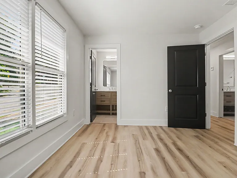 1140 Oglethorpe Ave SW #1 — Photo 8