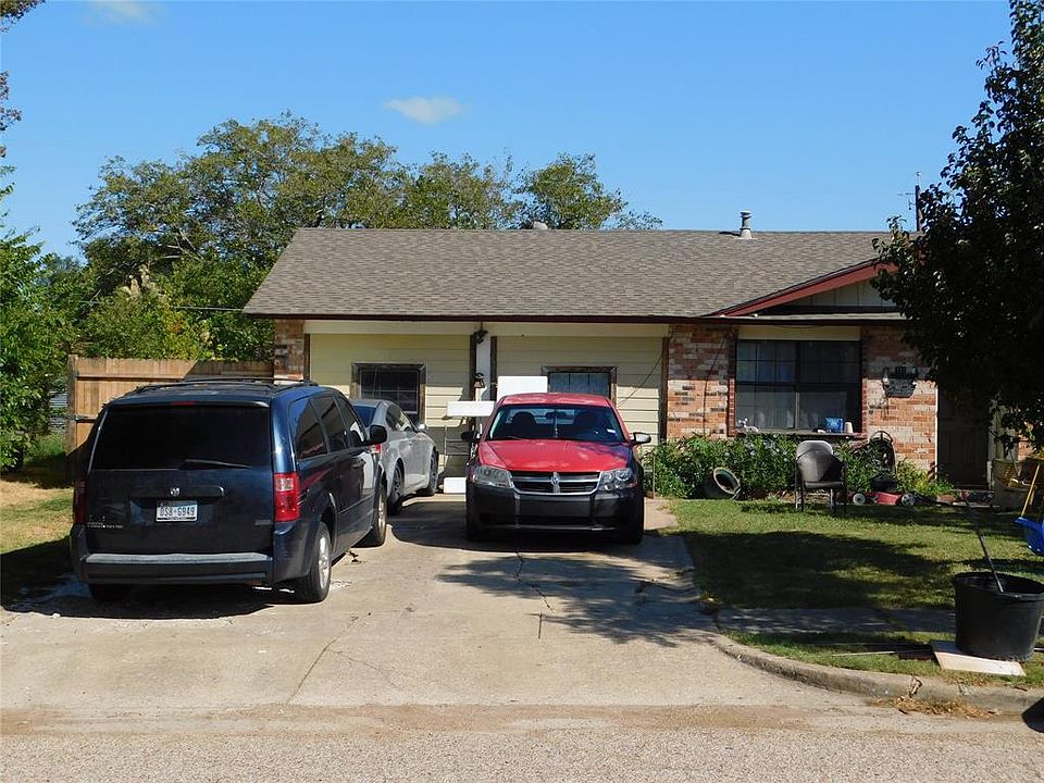 1st image of 721 Sunset Dr