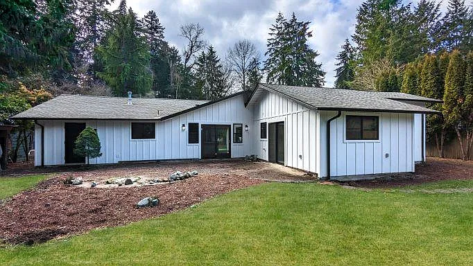 20834 Marine View Dr SW — Photo 15