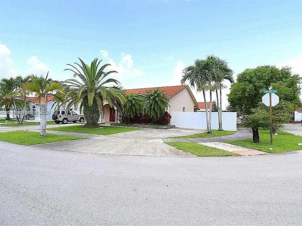 17870 SW 155th Ct, Miami, FL 33187