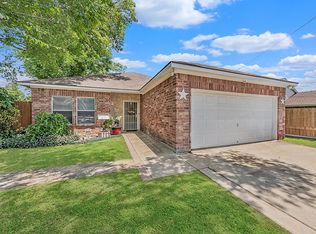 5119 Draper St, Fort Worth, TX 76105