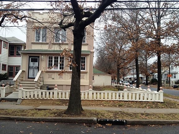 5th image of 17319 111th Ave