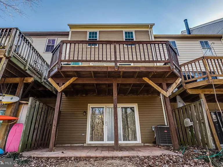 33 Lake Park Ct #965 — Photo 46