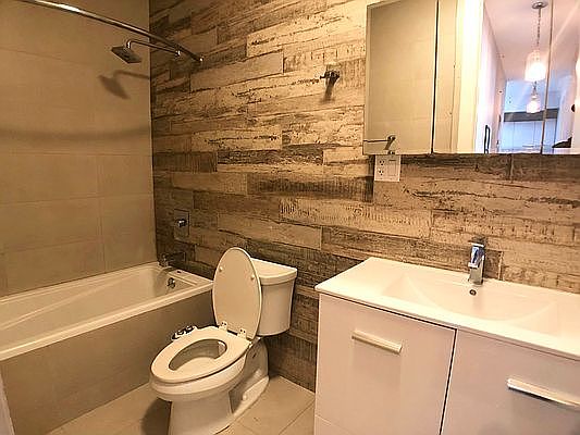 3rd image of 2332 Tilden Ave APT 2F