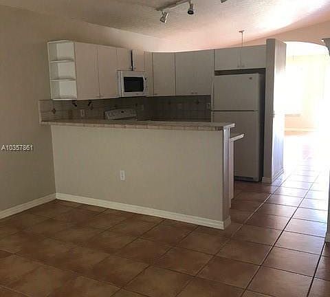 5th image of 12788 NW 11th Ter
