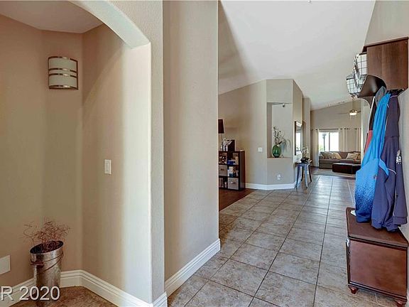 4th image of 3604 Majestic Sand Ave