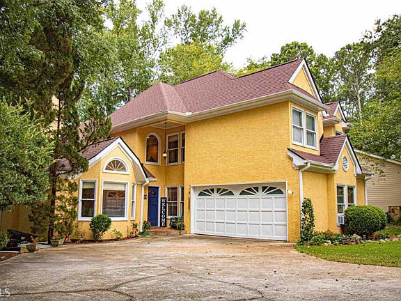 4th image of 4771 W Lake Dr SE