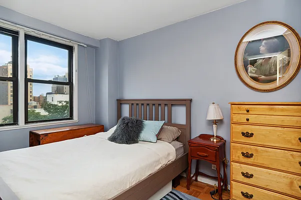 Sold by Compass | media 6