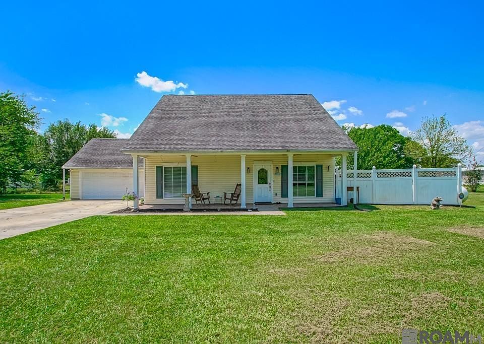 1st image of 36313 Ruby Moore Rd
