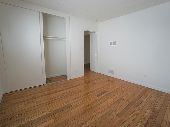 4th image of 1403 N Alta Vista Blvd #13-A