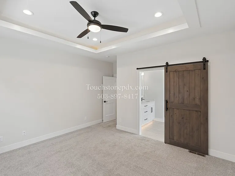 740 Jordan Elizabeth Ave SE — Photo 25