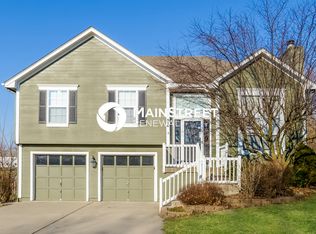 618 Canter St, Raymore, MO 64083