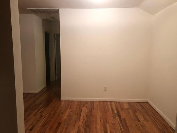 4th image of 46 Benson St #2B
