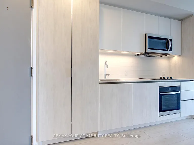 5858 Yonge St #3026 — Photo 5