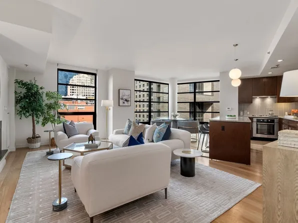 580 Washington St #1103, Boston, MA 02111